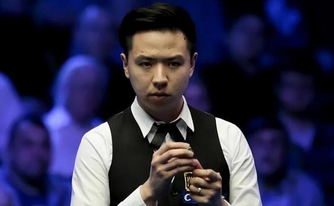 着阵容的补 着阵容的补