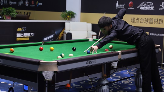 扮演决定性 扮演决定性